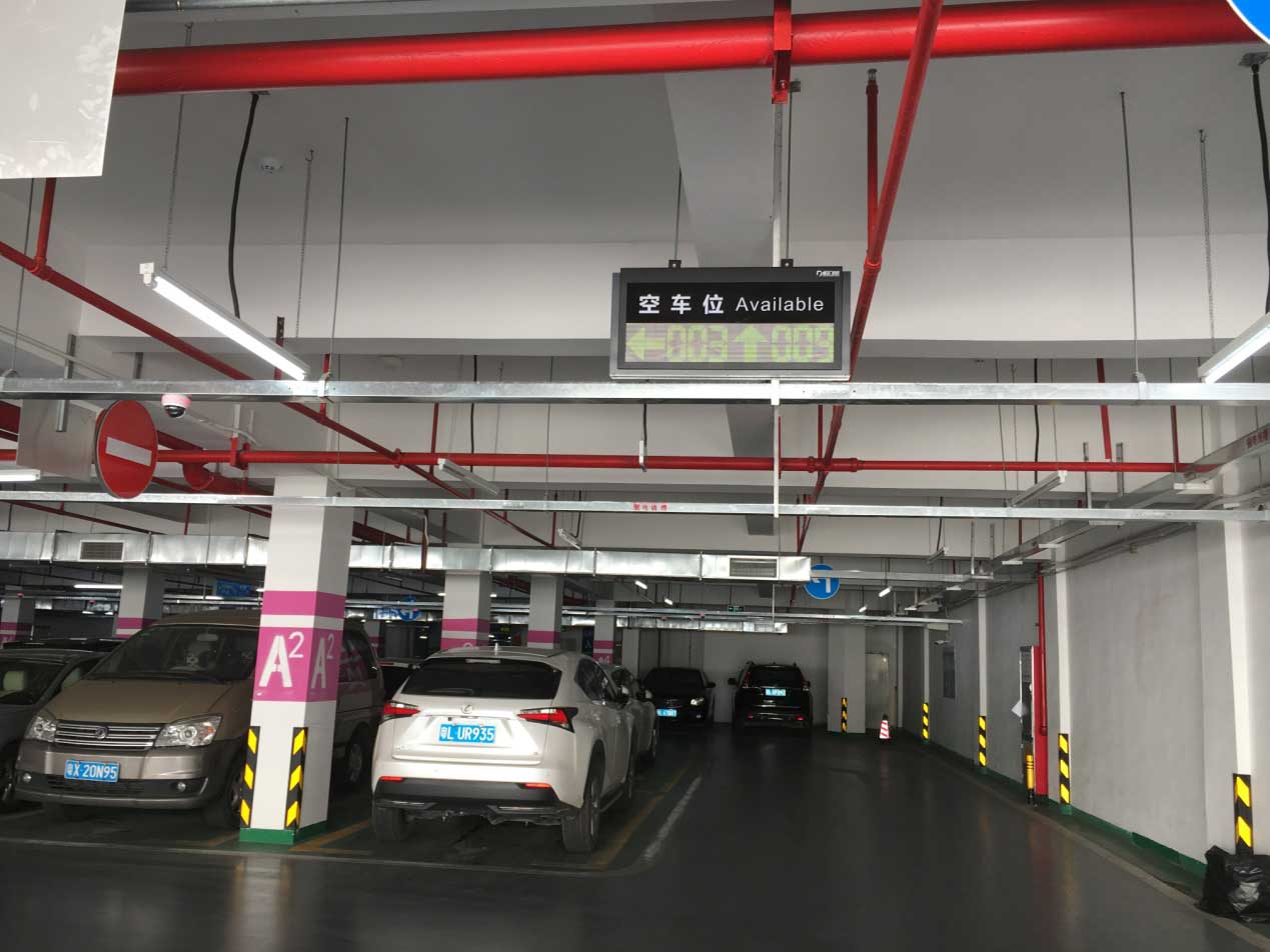 广东惠州第三人民医院简系列III型车牌识别道闸系统