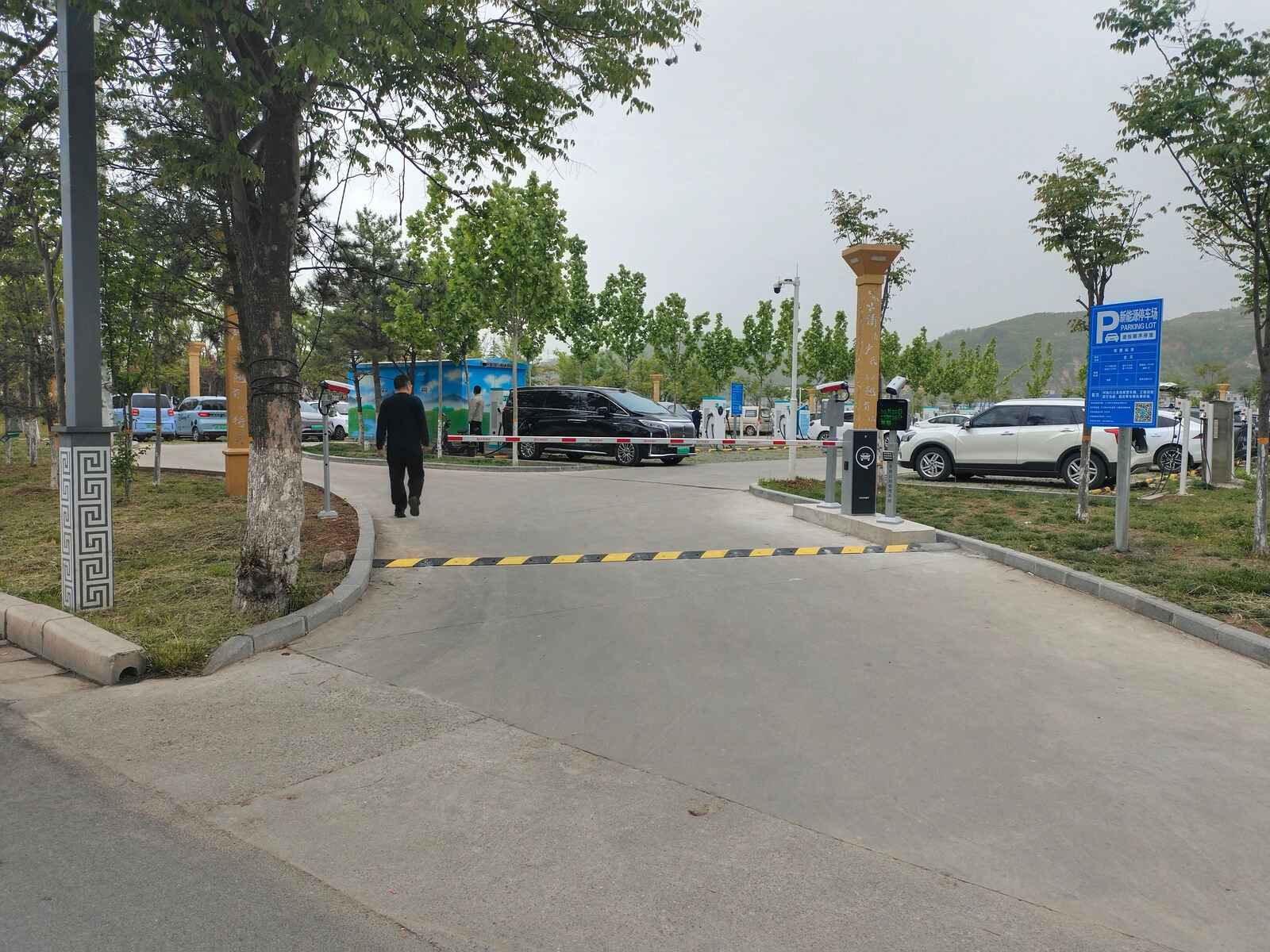 渑池县充电站现场图2