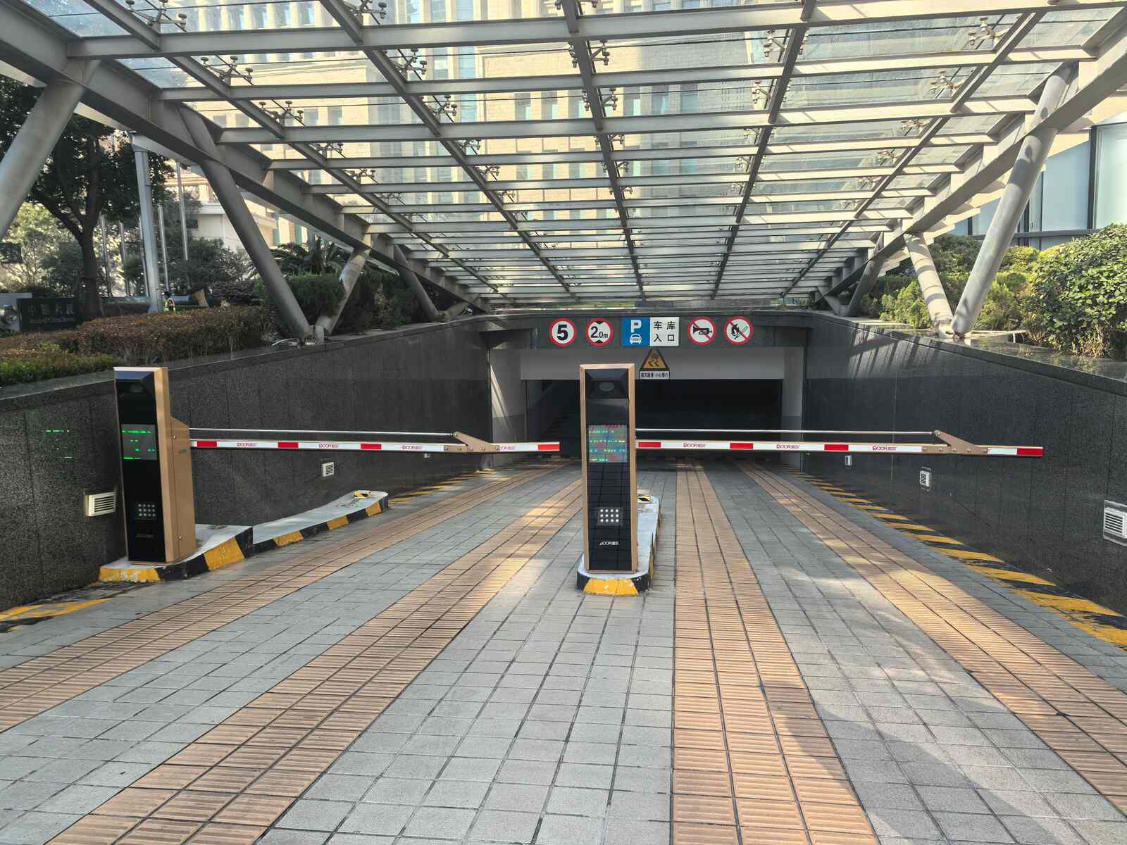 交通银行现场图2