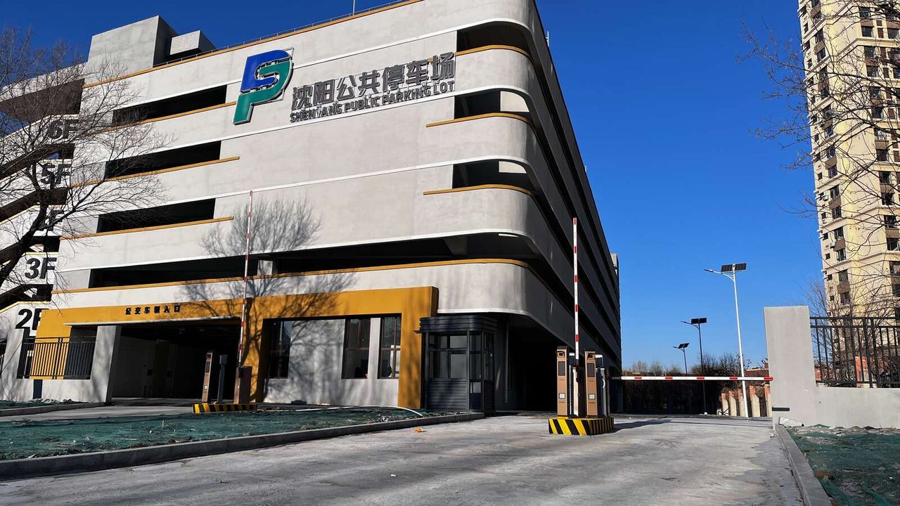 大通湖立体停车场现场图1