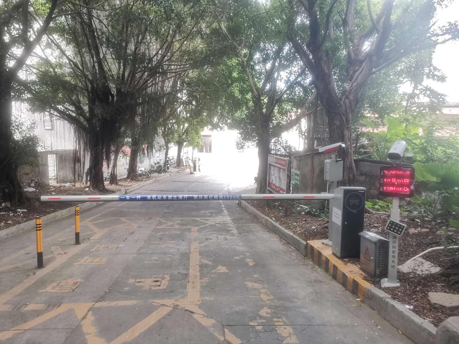 新厦工业城停车场11进11现场图5