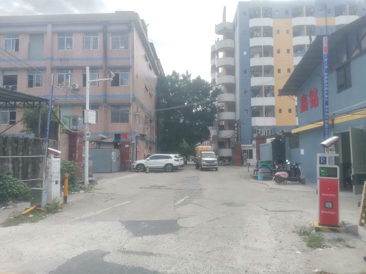 新厦工业城停车场11进11现场图9