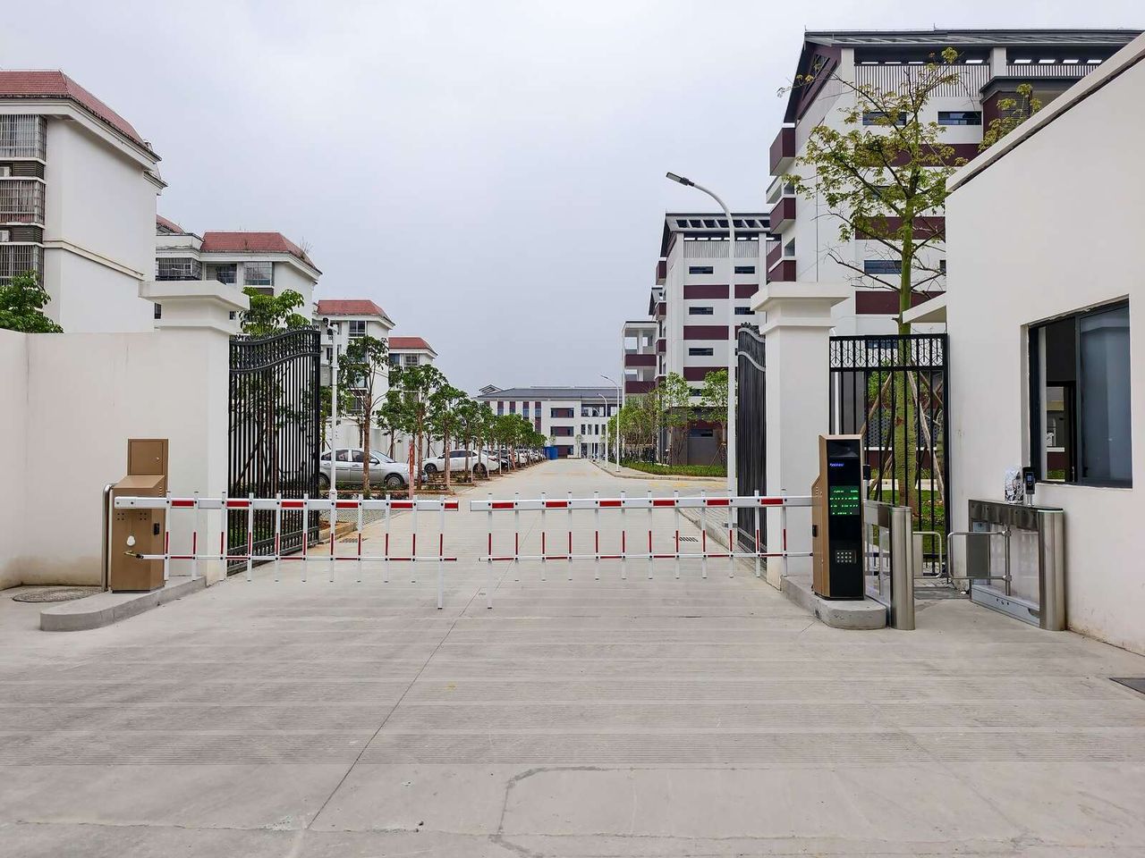 广西河池市都安瑶族自治县第四高级中学项目现场图1