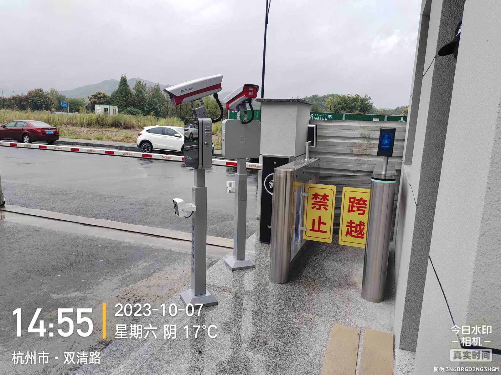 尤恩叉车现场图3