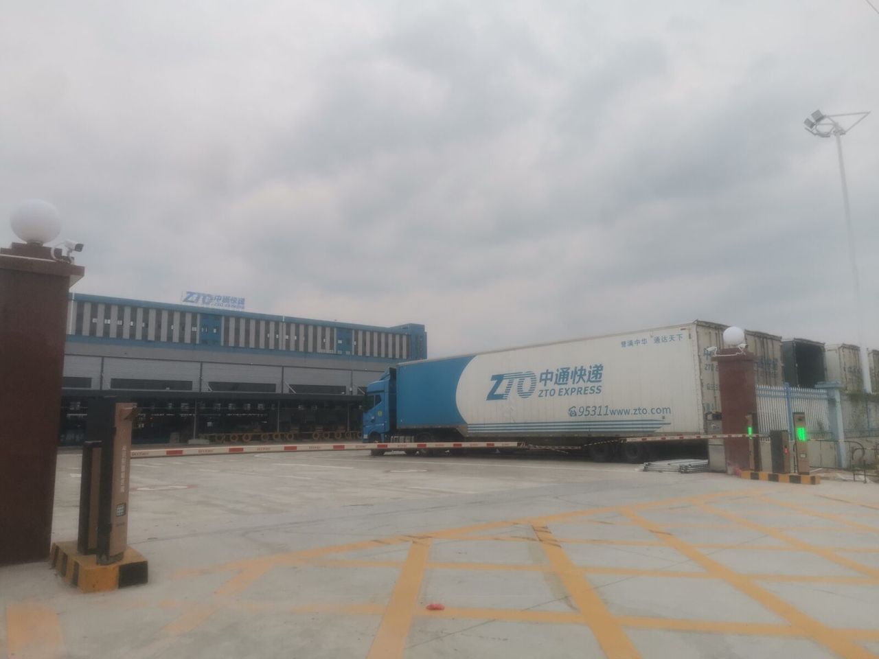 揭阳中通现场图2