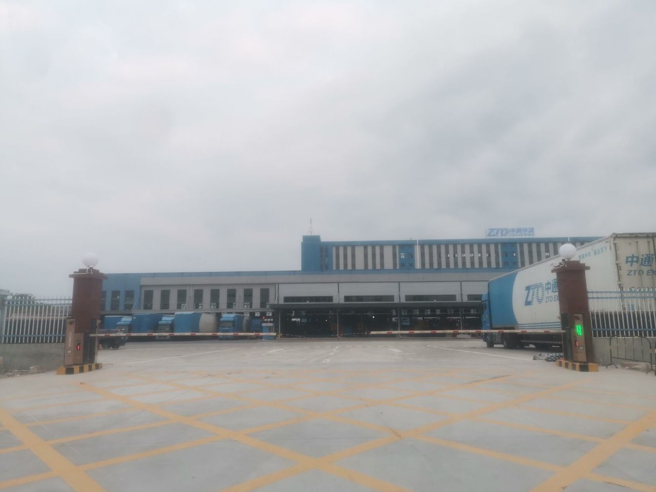 揭阳中通现场图4