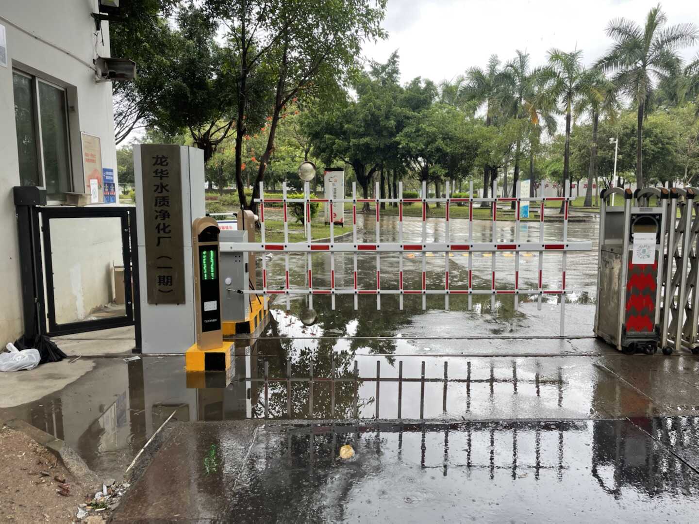 龙华污水厂现场图1