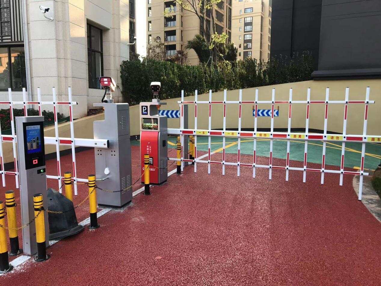 曲靖颐景园小区现场图2