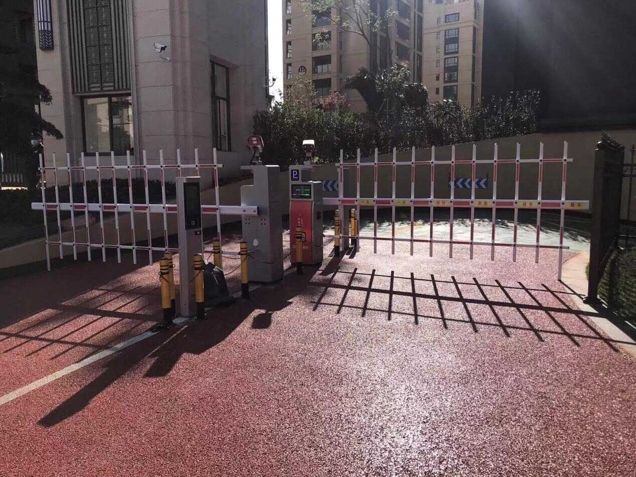 曲靖颐景园小区现场图3