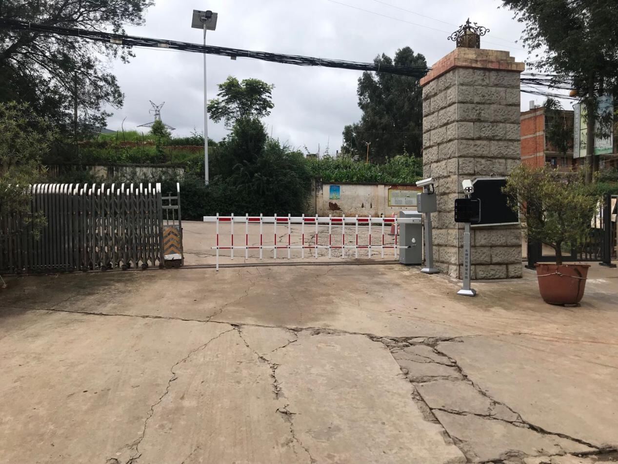 昆明俊兴门窗厂现场图1