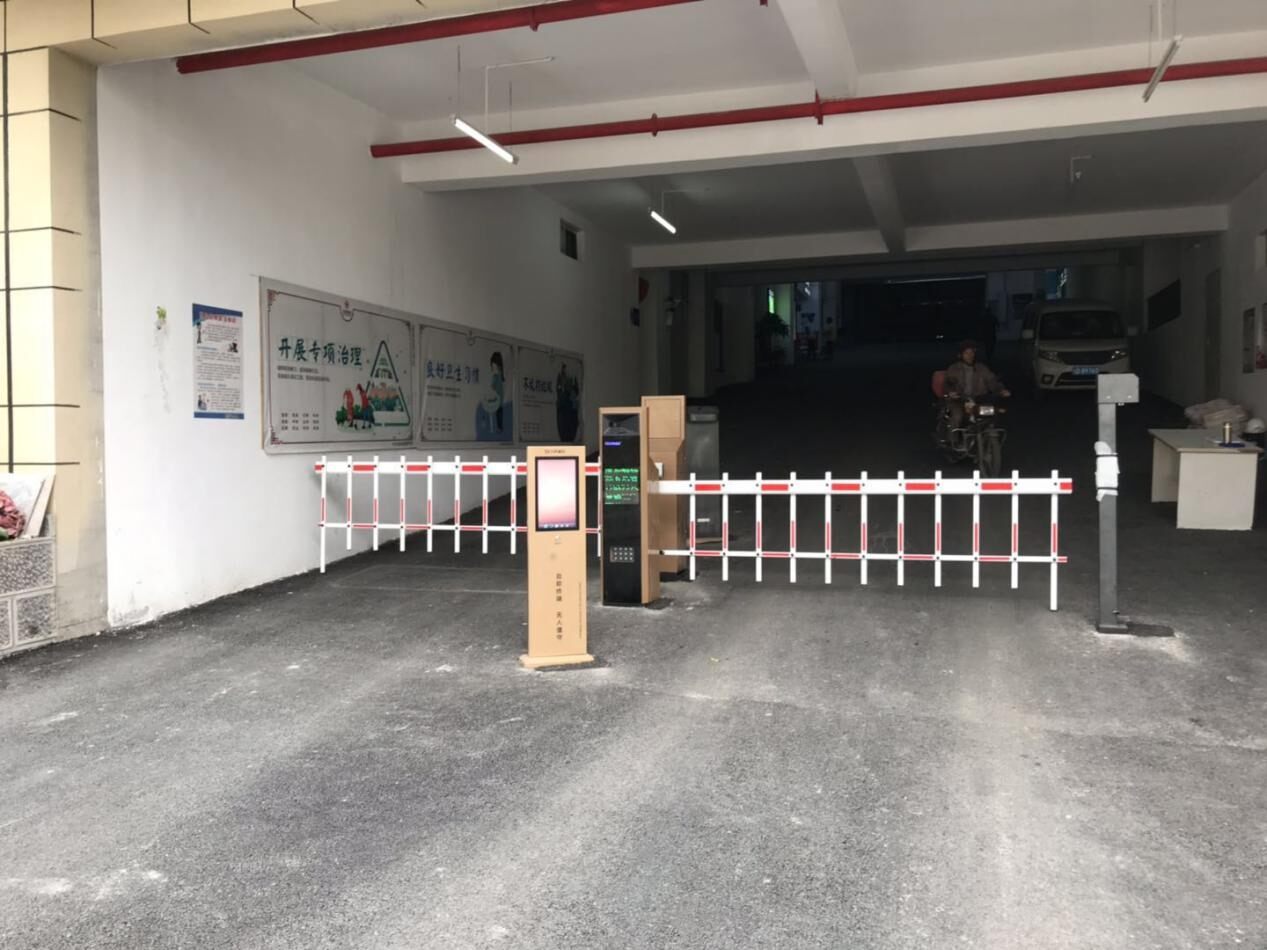 东川御山府现场图1