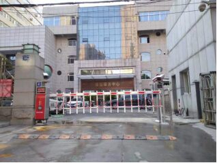 武汉市硚口区人民法院现场图1