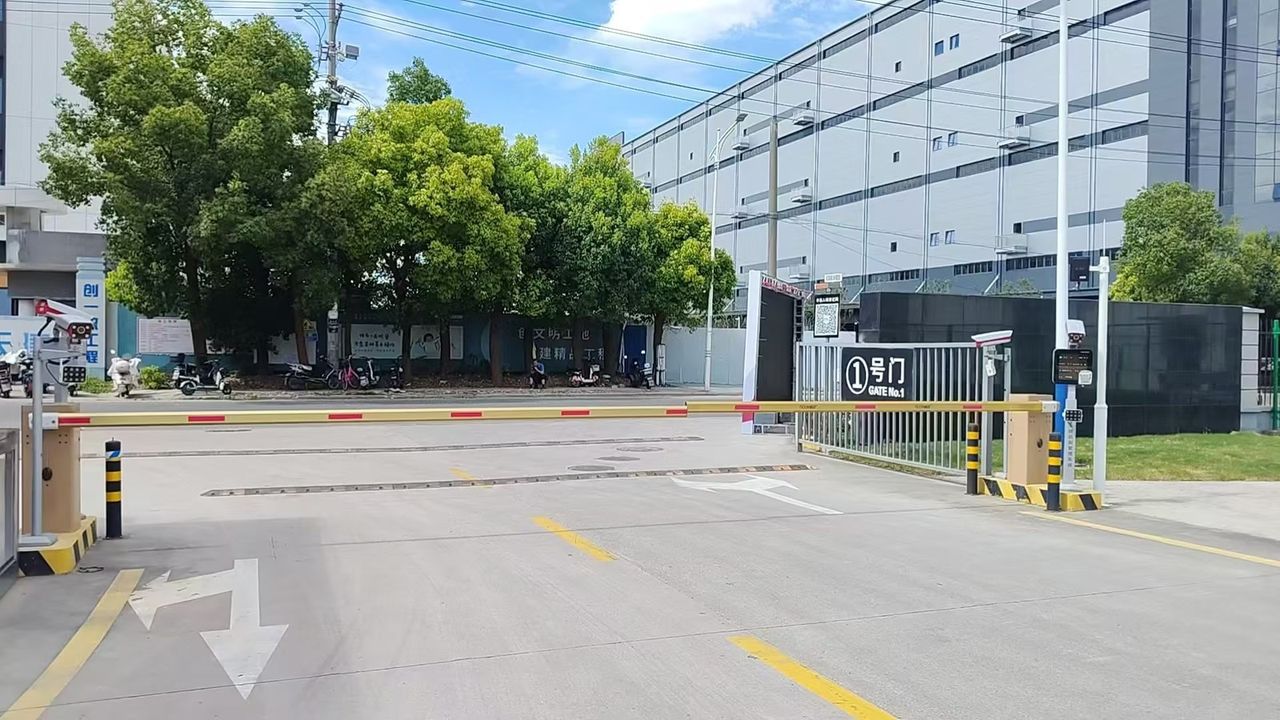 松江顺丰现场图1