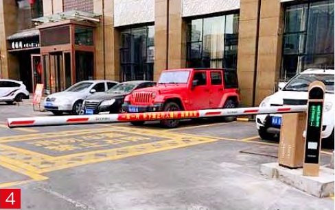 甘肃大厦（位于乌鲁木齐）