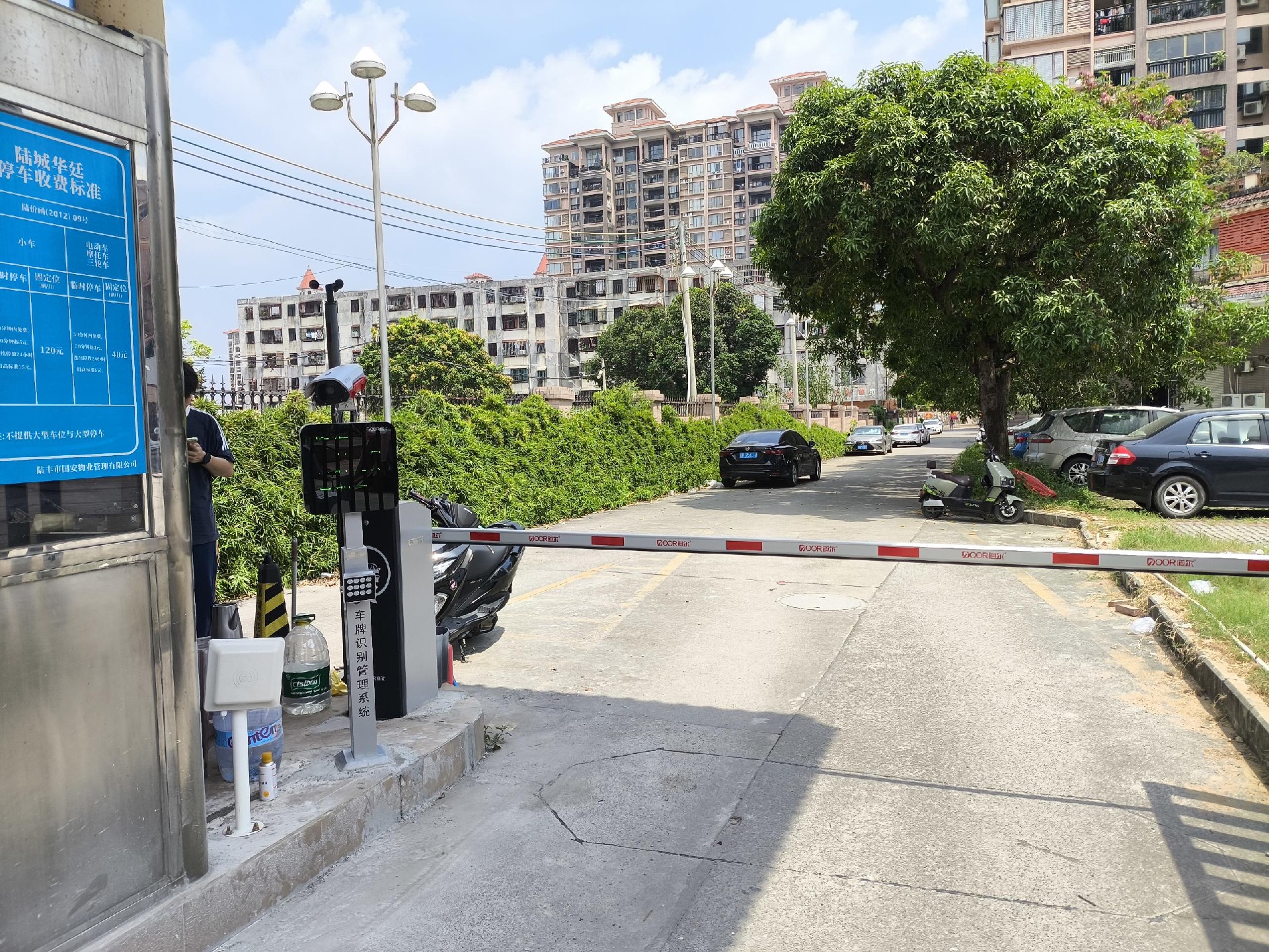 华廷小区现场图片4