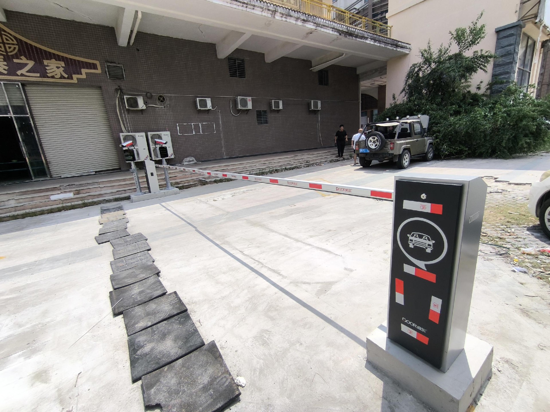 华廷小区现场图片7