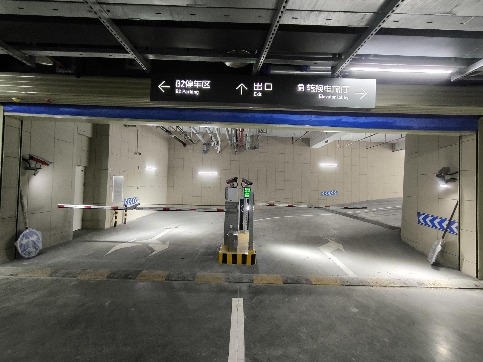 云智能大厦现场图片3