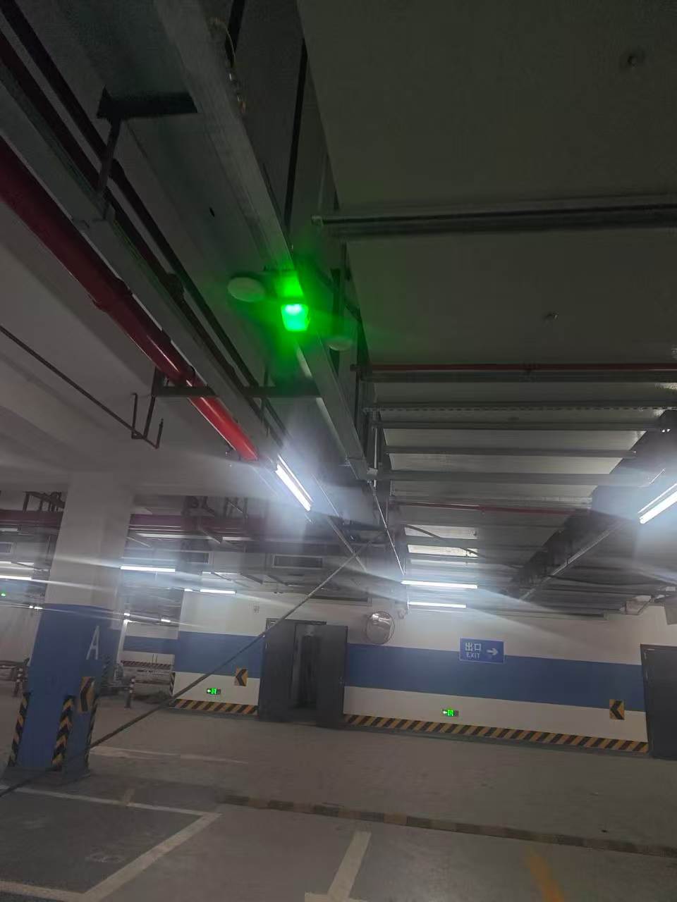 宁波车位引导现场图片2