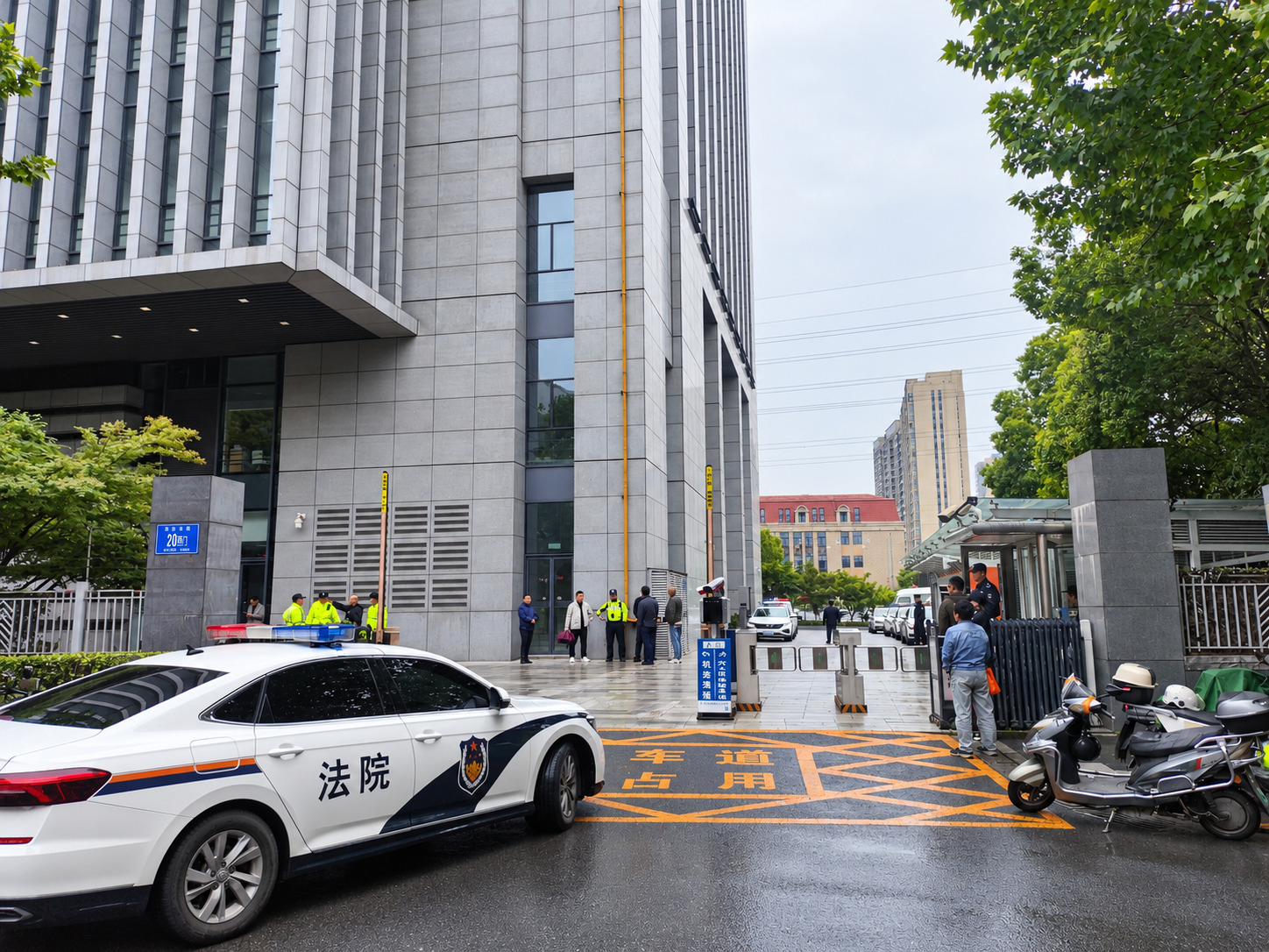 南京鼓楼法院现场图2