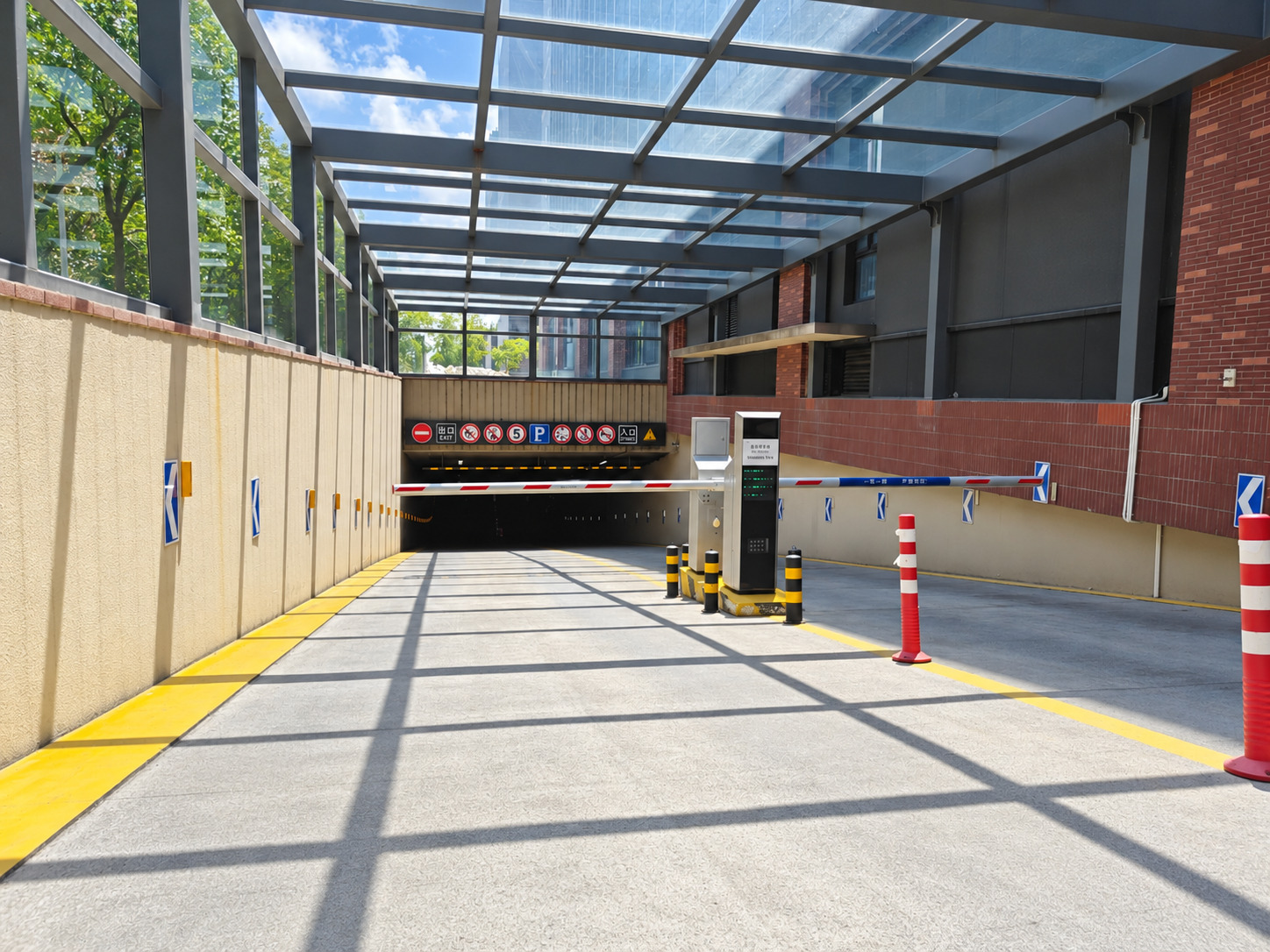交通大学密西根学院现场图2