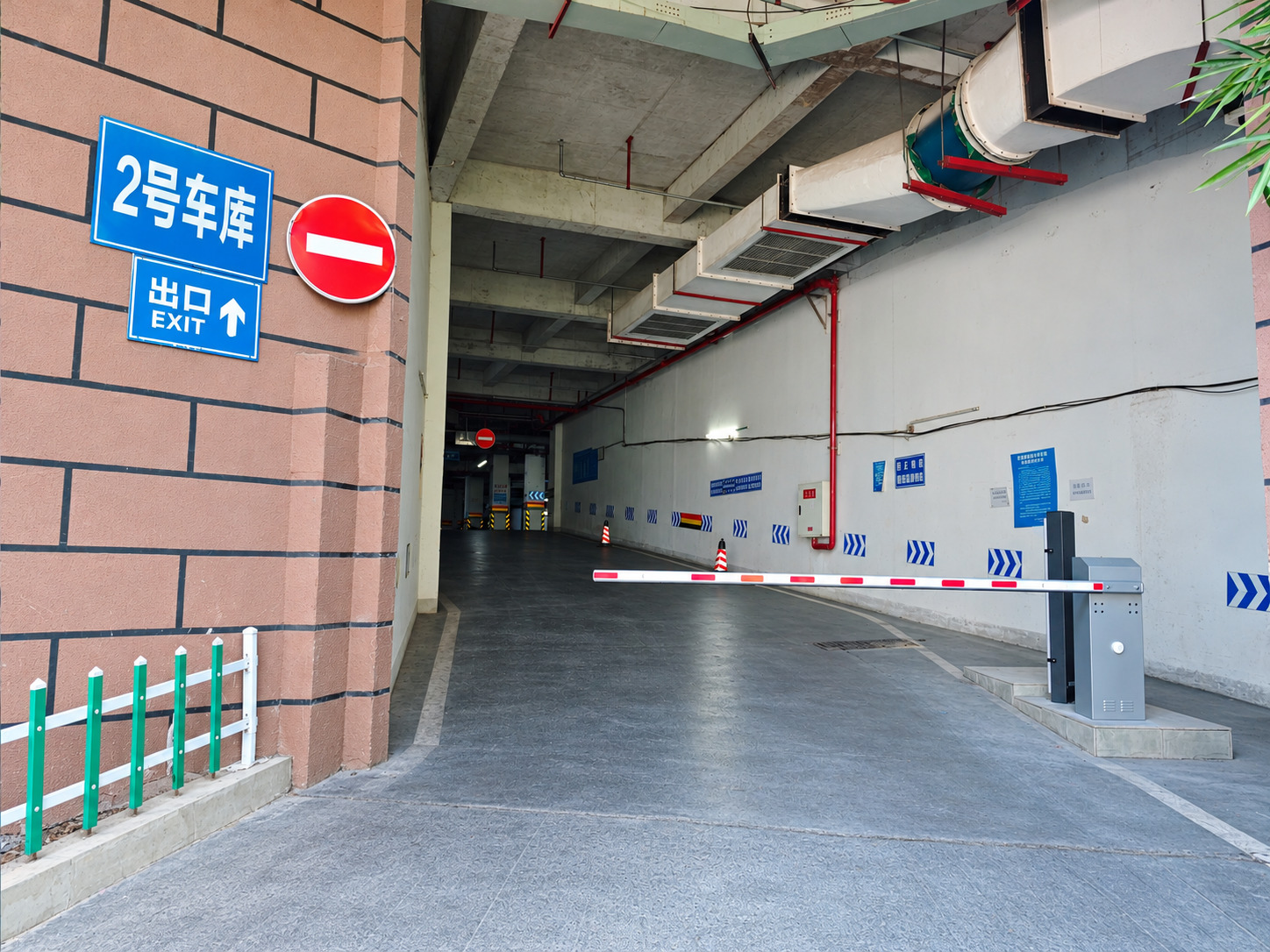 重庆明华龙洲半岛现场图8