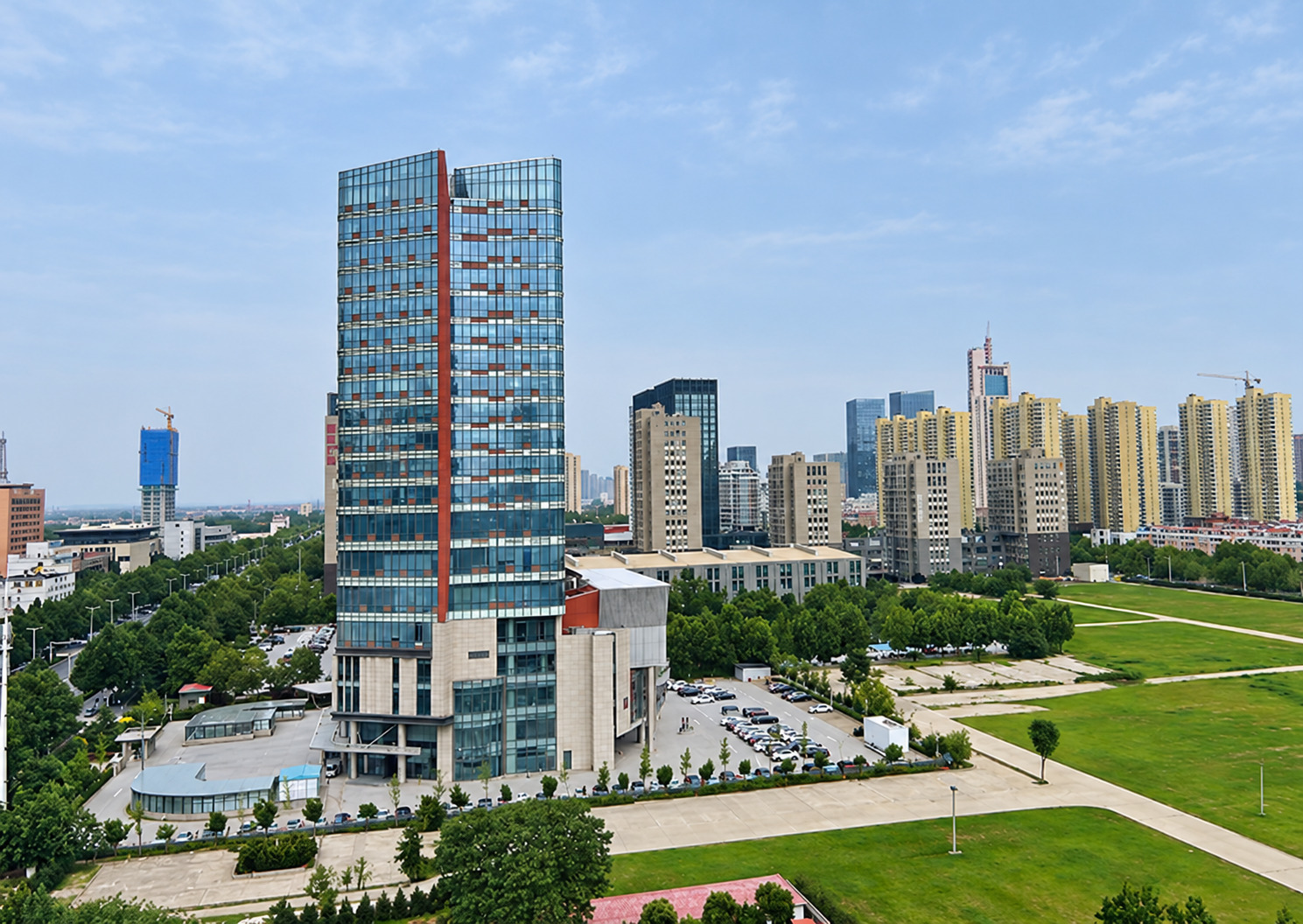 澳怡大厦现场图2