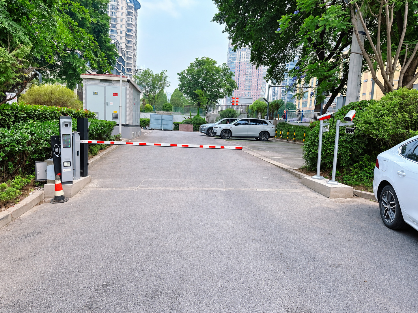 九龙坡石杨路超充站现场图3