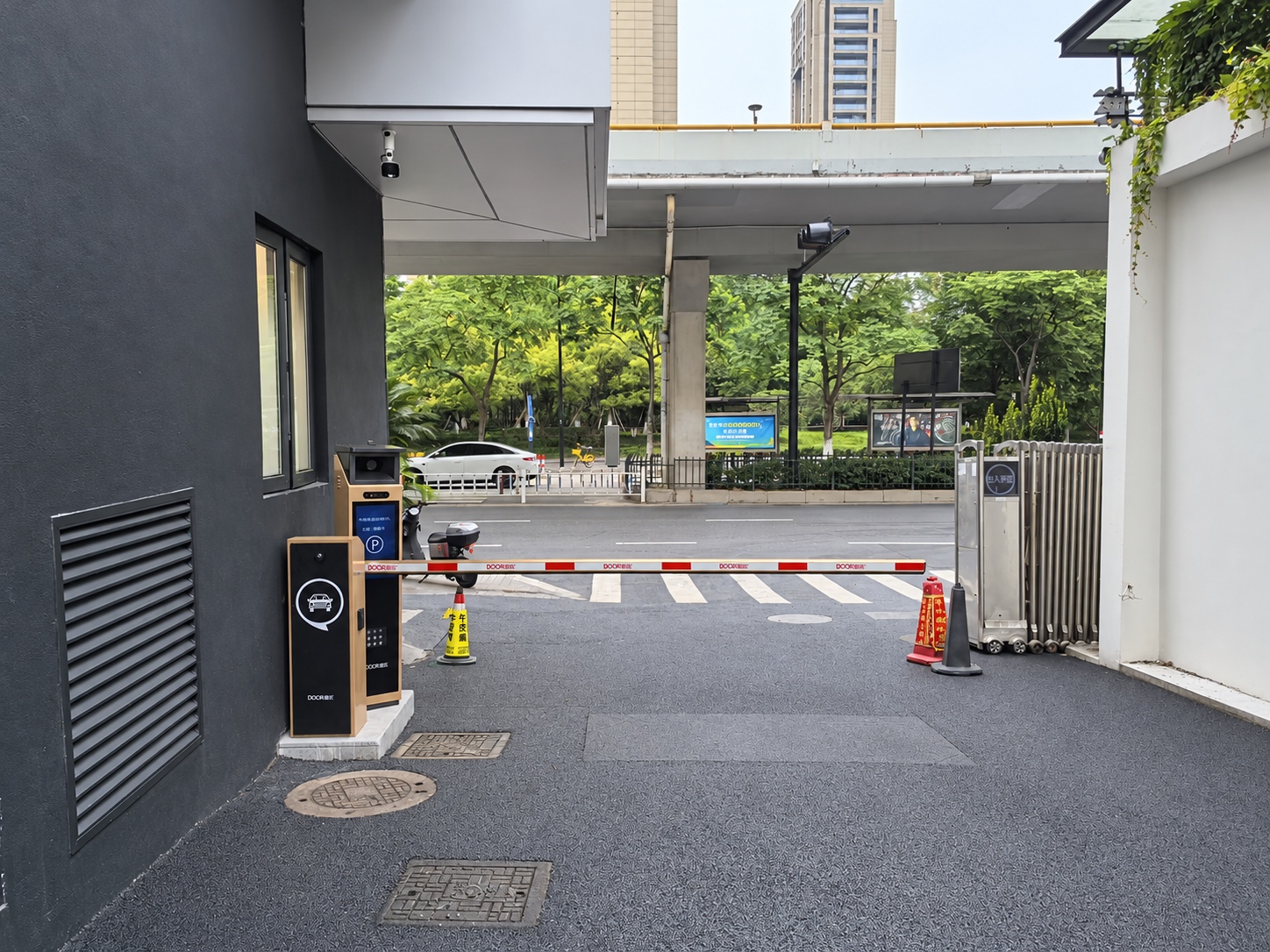 杭州保时捷4S店现场图