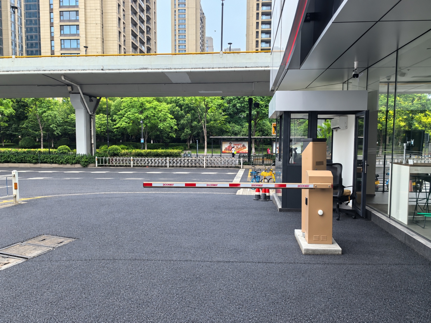 杭州保时捷4S店现场图